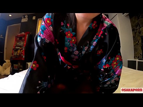❤️ Giovane ragazza cosplay ama il sesso fino all'orgasmo con uno squirt in una cavallerizza e un pompino. Ragazza asiatica con figa pelosa e belle tette in costume tradizionale giapponese in video amatoriale che mostra la masturbazione con fuck toys. Sakura 3 OSAKAPORN. ️ Pornoal it.hentaidude.ru ❌️