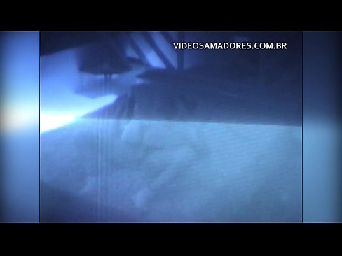 ❤️ Marito filma la moglie che si scopa il vicino e scopre che è un cornuto ️ Pornoal it.hentaidude.ru ❌️