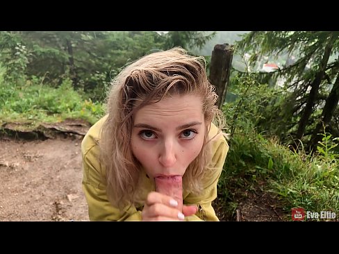 ❤️ Ragazza ingoia lo sperma dopo un pompino in pubblico - Eva Elfi ️ Pornoal it.hentaidude.ru ❌️